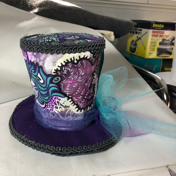 Mini Top hat - Picture 2 of 7